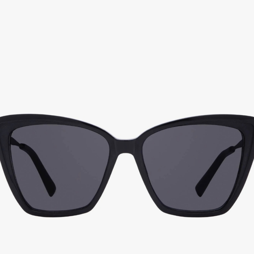 Becky II Diffeyewear Polarized Sunnies New in box
